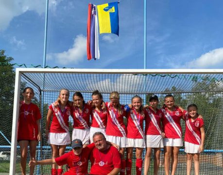 U12 Girls – děvčata nestačila pouze na naše kluky a berou zasloužené stříbro!