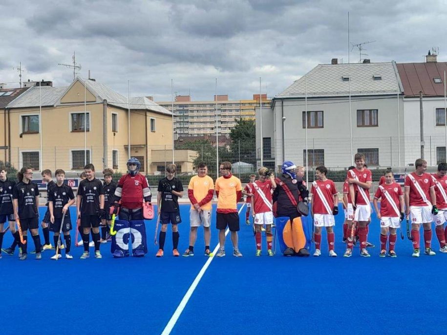 První zářijový víkend patřil v kategorii U15 přípravným utkáním s polským týmem UHK Ósemka Tarnowské Góry