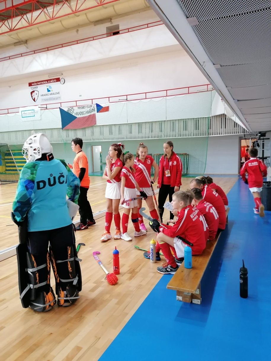 SUDA CUP z pohledu našich U12 MIX. Rozhodující duel tým ovládl v nájezdech a bere 6. místo