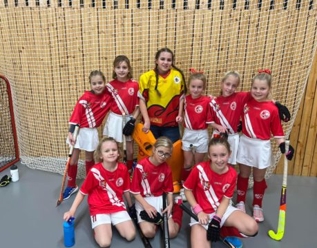 U10 „13“ děvčata na zkušenějšího soupeře z HC Praga nestačila