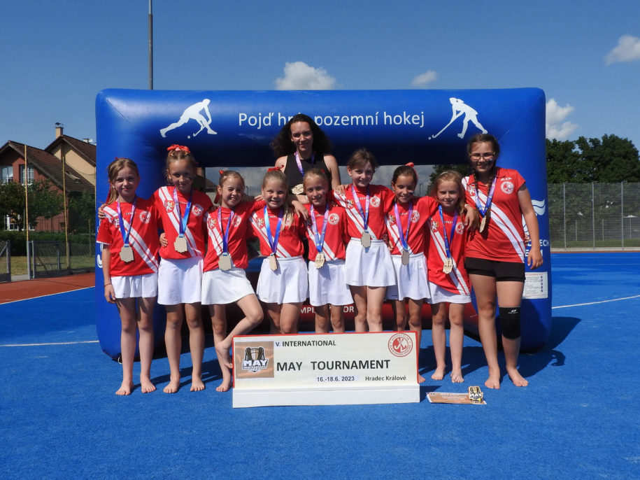 Posledním turnajem sezóny pro děvčata U10 byl náš May tournament 2023